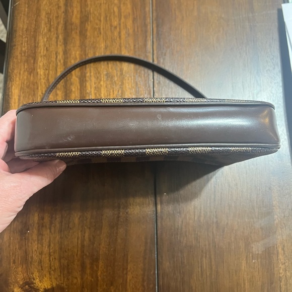 Louis Vuitton Damier Ebene Navona handbag. Very good condition. - Picture 5 of 10